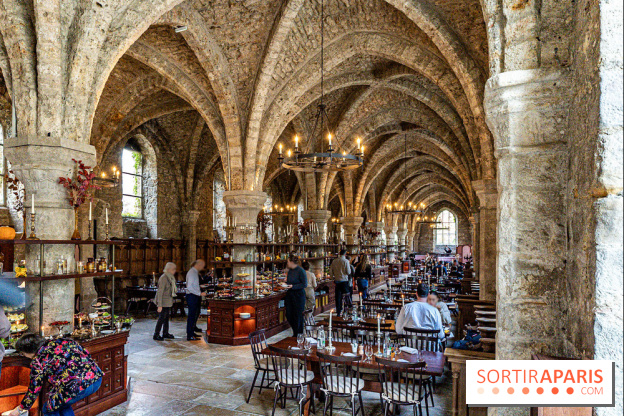 Le brunch du Réfectoire des Moines à l'Abbaye des Vaux de Cernay