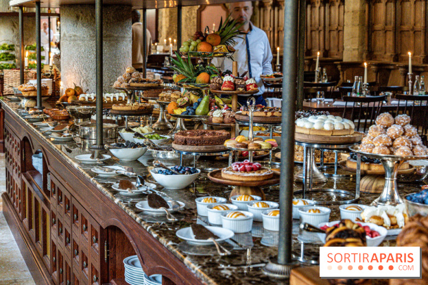 Le brunch du Réfectoire des Moines à l'Abbaye des Vaux de Cernay
