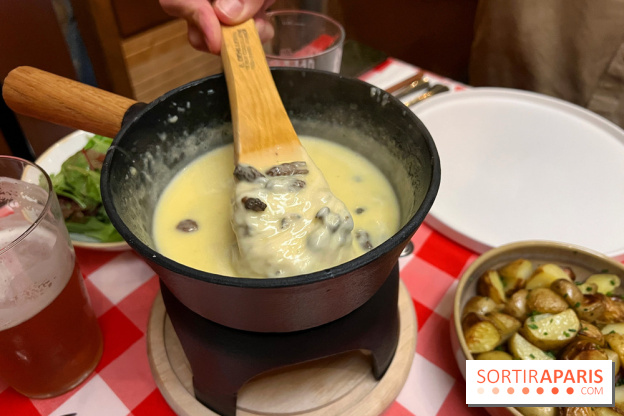 Fondue sur la terrasse d'hiver du Grand Quartier - FF3B4037 5E10 4F65 B513 6CE3B55D7DB8