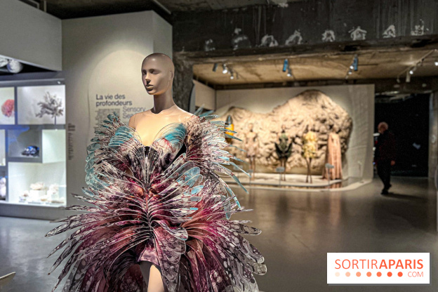 L’exposition retrospective de la créatrice de mode Iris Van Herpen au Musée des Arts Décoratifs