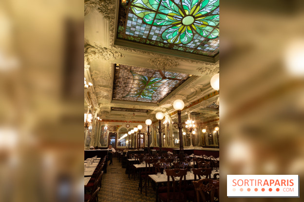 Le Bouillon Julien, la brasserie au sublime décor art nouveau, son menu et ses plats