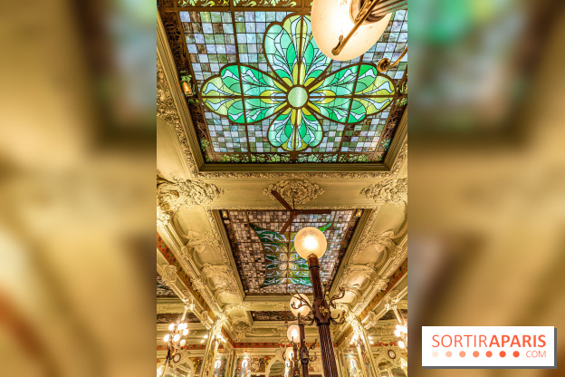 Le Bouillon Julien, la brasserie au sublime décor art nouveau, son menu et ses plats