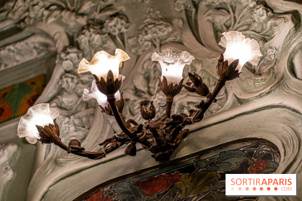Le Bouillon Julien, la brasserie au sublime décor art nouveau, son menu et ses plats