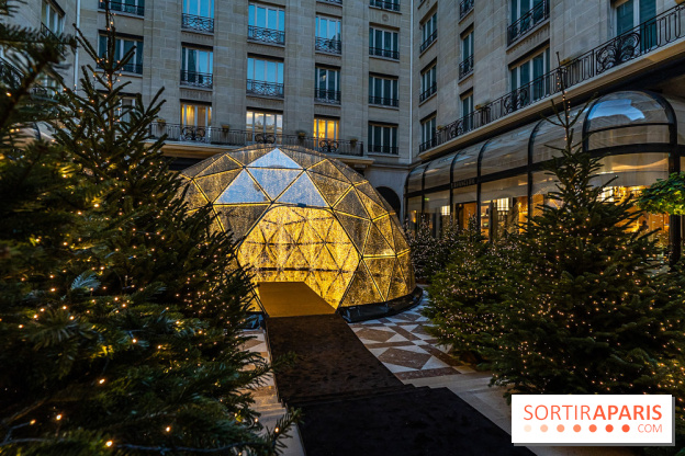 Le Four Seasons George V et ses décorations de fêtes