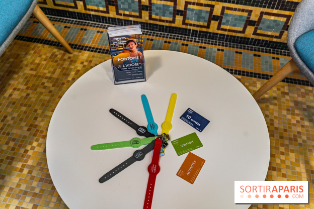 Piscine Pontoise à Paris - Saint-Michel - les photos -  bracelets et cartes