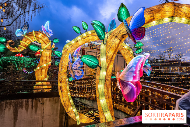 Noël au Parc Astérix 2023, sentier de lumières et patinoire