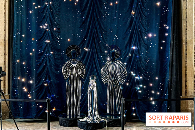 Astre, l'œuvre monumentale, mode, techno et lumineuse, à l'Eglise Saint Eustache pour les fêtes - image00007