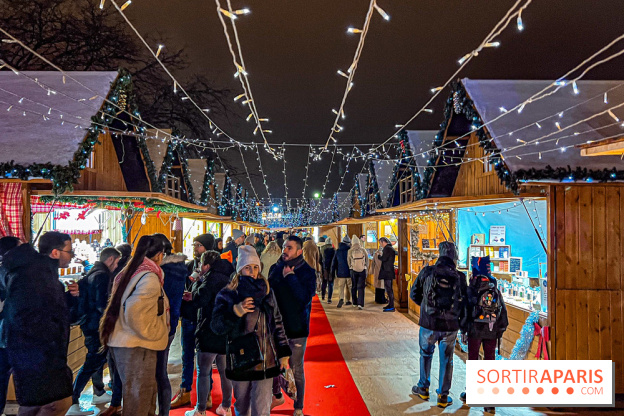 Marché de Noël 2023 au pied de la tour Eiffel - Quai Jacques Chirac