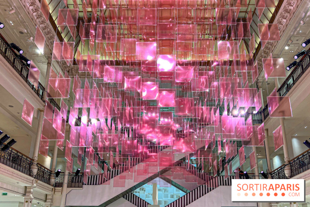 Aux Beaux Carrés, l'exposition de Daniel Buren au Bon Marché Rive Gauche