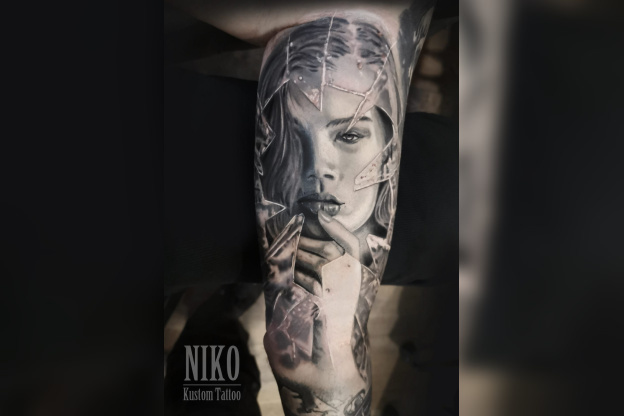 Kustom Tattoo le studio de tatouage à Paris qui repousse les limites du réalisme.