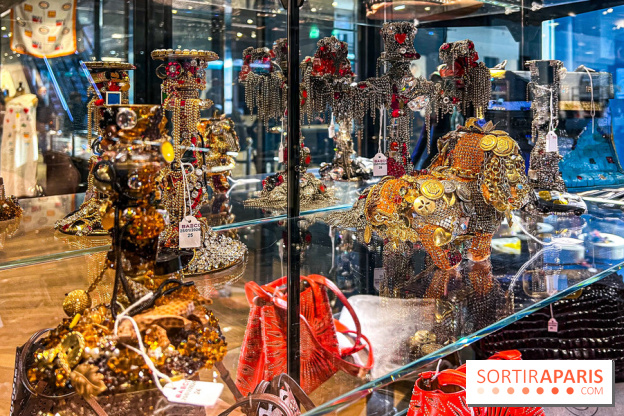 L'exposition gratuite du vestiaire haute couture d'Irina Volkonskii à l'Hôtel Drouot - image00015