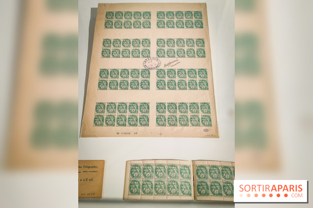 Carnets de timbres dans l'air du temps, l'exposition originale du musée de la Poste - nos photos - IMG20240130183329