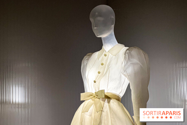 Transparences, la nouvelle exposition mode du Musée Yves Saint Laurent