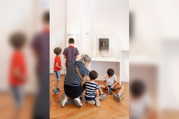 Sport & céramique : les samedi en famille au Musée Céramique de Sèvres  - SEVRES JEP2023 photogtaphe  (c) Quentin Chevrier