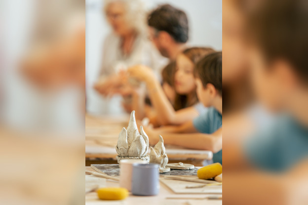 Sport & céramique : les samedi en famille au Musée Céramique de Sèvres  - SEVRES JEP2023 photogtaphe2   (c) Quentin Chevrier