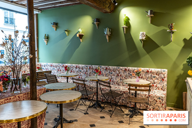 Cordelia Castellane Coffee Flower Shop -  A7C6101