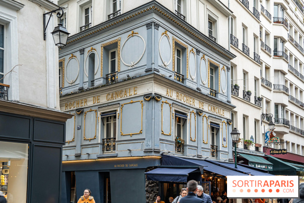 Au Rocher de Cancale, le restaurant historique à la façade bleue rue Montorgueil