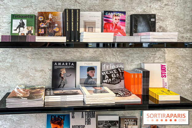 Saint Laurent Babylone, la librairie-galerie d'art de la maison de luxe à Paris - image00057