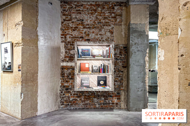 Saint Laurent Babylone, la librairie-galerie d'art de la maison de luxe à Paris - image00069