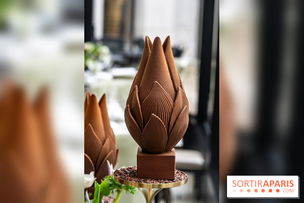 L'oeuf de Pâques fleur du George V Paris par Michael Bartocetti 2024