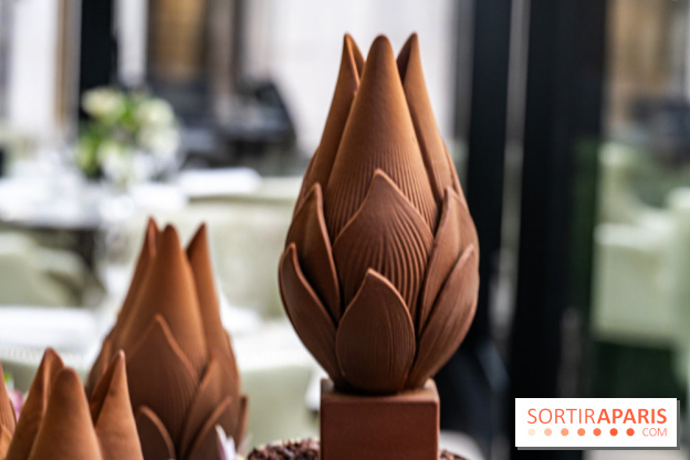 L'oeuf de Pâques fleur du George V Paris par Michael Bartocetti 2024 -  A7C7484