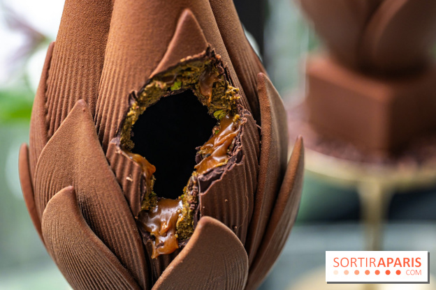 L'oeuf de Pâques fleur du George V Paris par Michael Bartocetti 2024 -  A7C7477