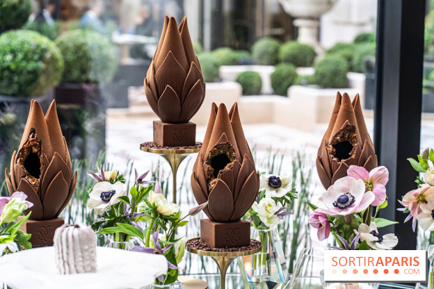 L'oeuf de Pâques fleur du George V Paris par Michael Bartocetti 2024