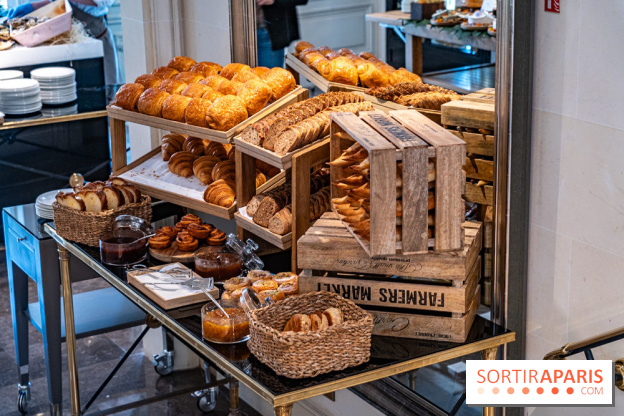Le brunch marin de folie du Shangri-La Paris