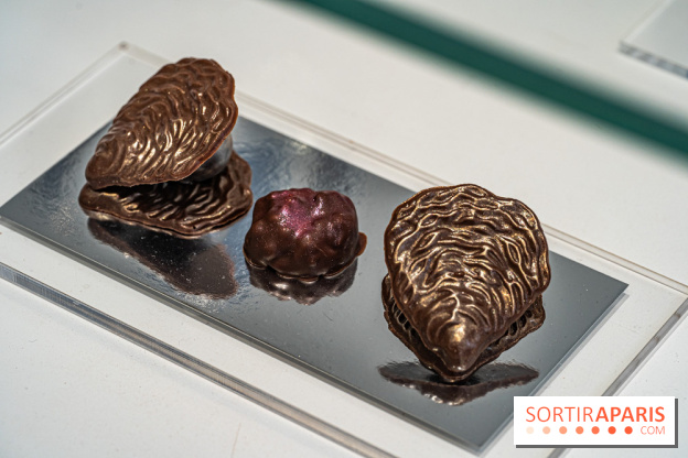 Oeuf Joyaux et chocolats de Pâques de Jade Génin 2024