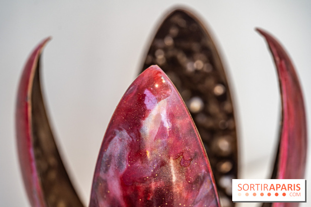 Oeuf Joyaux et chocolats de Pâques de Jade Génin 2024