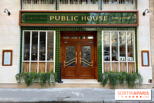 Public House - Devanture