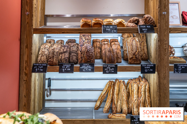 Éveil Boulangerie aux farines anciennes Paris 17e - pains moulés - baguette