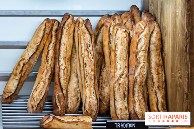 Éveil Boulangerie aux farines anciennes Paris 17e -  Baguette tradition