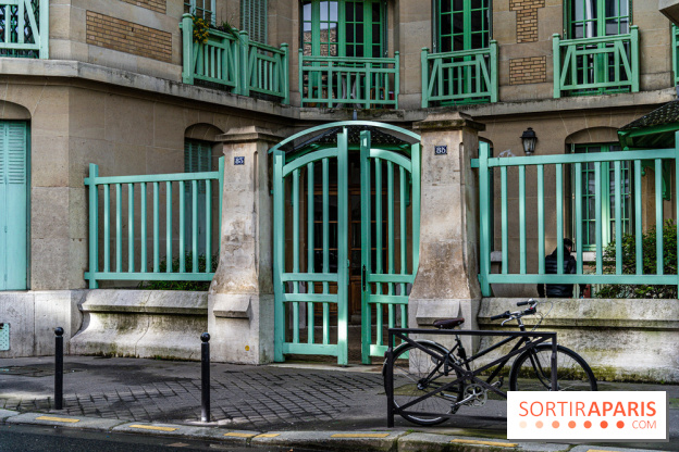 Insolite, la façade originale de la rue Blomet Paris 15e - photos