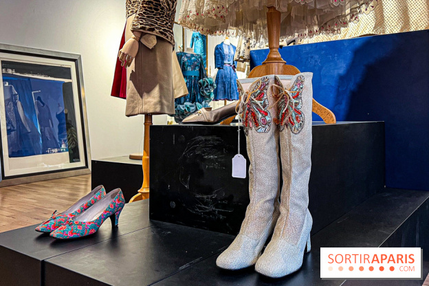 Exposition Haute Couture gratuite chez Bonhams Cornette de Saint Cyr, maison de vente prestigieuse à Paris