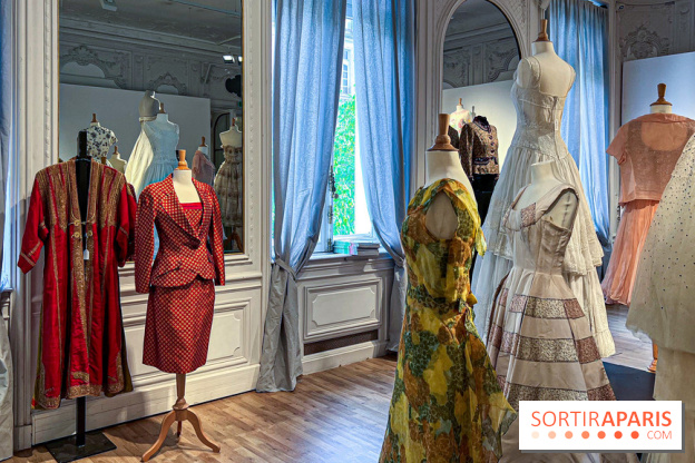Exposition Haute Couture gratuite chez Bonhams Cornette de Saint Cyr, maison de vente prestigieuse à Paris - image00076