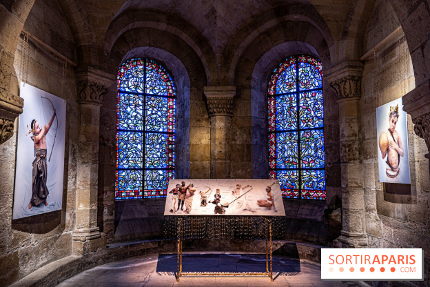 La Trêve la Basilique Saint-Denis, l'exposition costumes et photos de Sophie Comtet Kouyaté en mode jeux Olympique en Grèce Antique