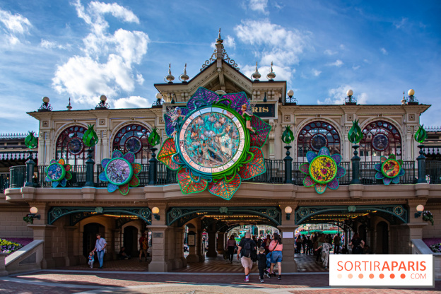 La Symphonie des Couleurs Disney à Disneyland Paris - DSC 9941