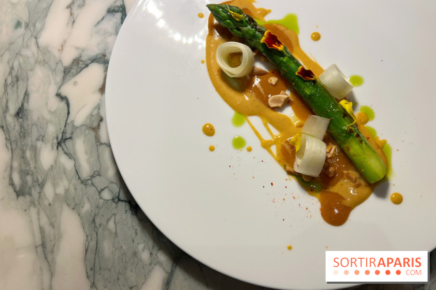 Amâlia - Asperge miso, cacahuète