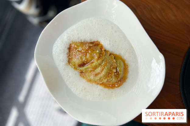Auguste - Ravioles au parmesan, langoustines, avocat
