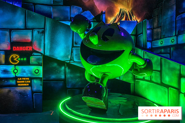 La Tête dans les Nuages - la Défense - Pac Man