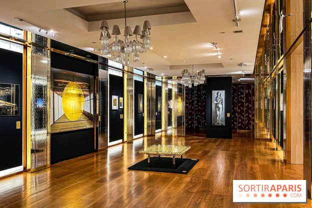Exposition OR NORME à la Maison Guerlain des Champs-Élysées