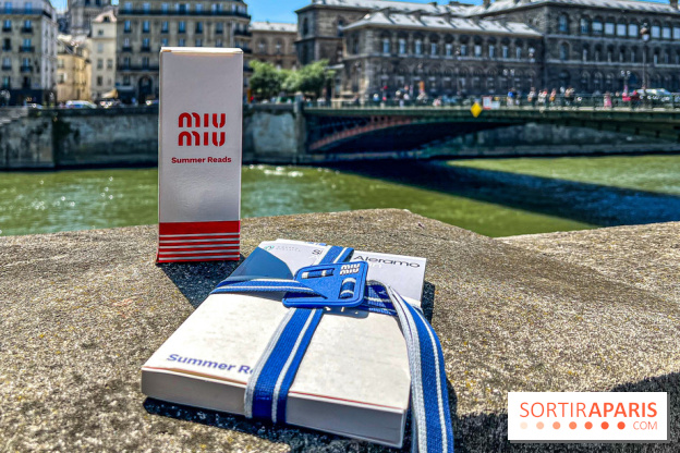 Miu-Miu distribue des livres et des glaces gratuites sur les quais parisiens !