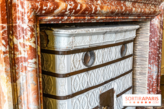 Le Château de la Roche Guyon, le château troglodyte dans le Val-d'Oise - 95 -  cheminée