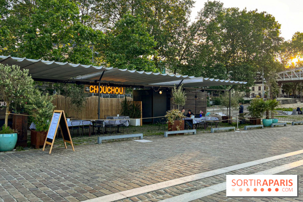 Chouchou sur Seine, la terrasse festive de l'hôtel Chouchou sur les quais parisiens