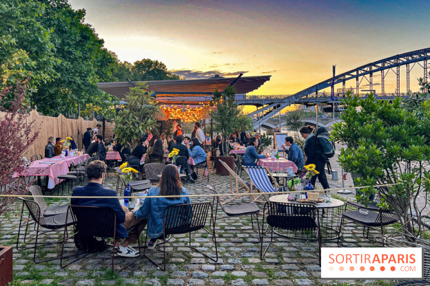 Chouchou sur Seine, la terrasse festive de l'hôtel Chouchou sur les quais parisiens