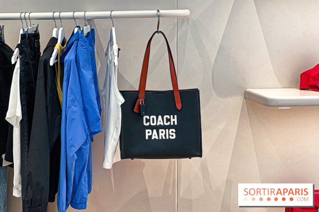 Pop up store Coach et bento cakes offerts aux Galeries Lafayette Champs-Élysées - image00009