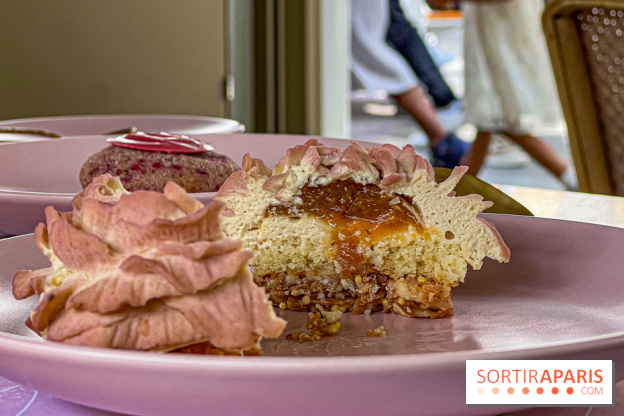 Le Café de la Rose Lancôme par Nina Métayer sur les Champs-Elysées à Paris - Exposition Siège Social Sisley   image00043   1086280