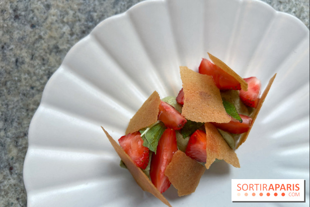 La Table des Résistants - Dessert fraises et menthe