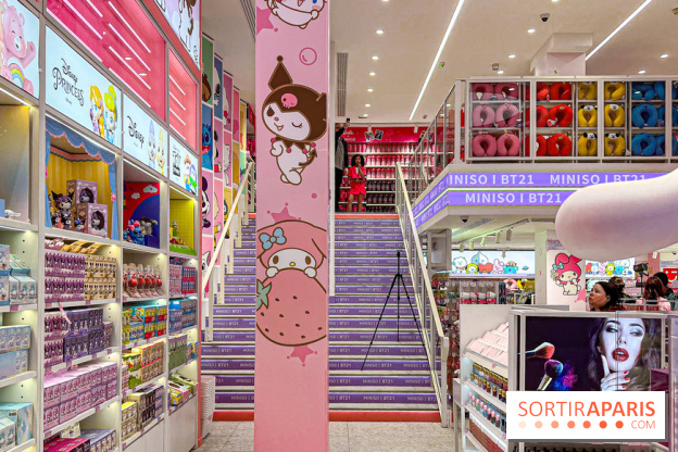 MINISO Champs-Élysées